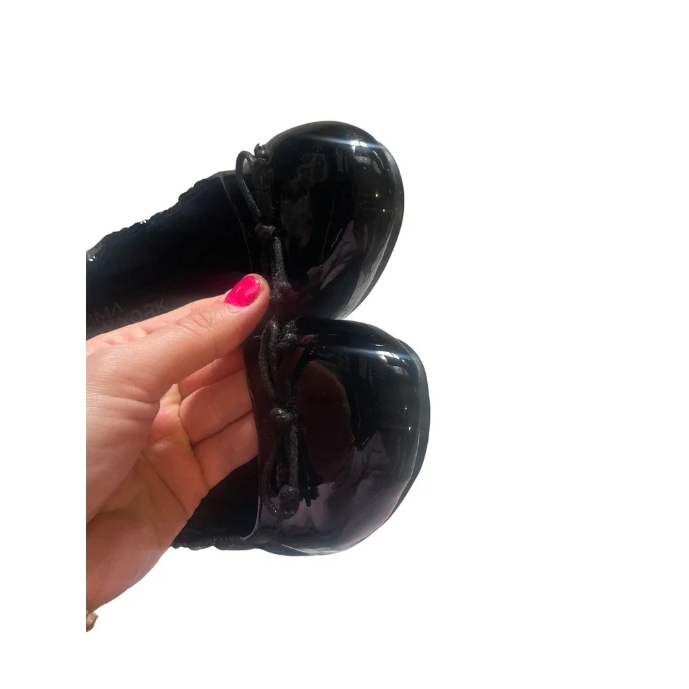 Shiny Black Patent Ballet Flats Elastic Bow Shoes Size 8 Misha by Emma New York